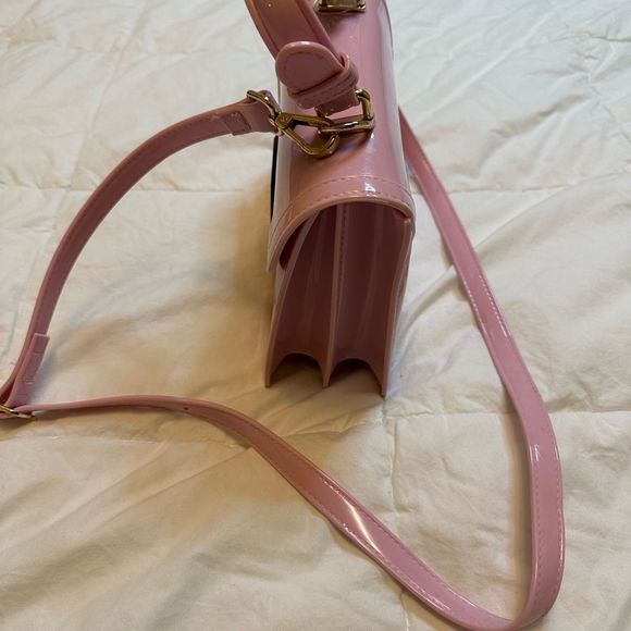 y2K barbie pink PVC purse with long adjustable strap. barbie core y2k style - Picture 8 of 10